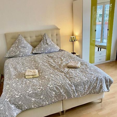 شقة Zentrales Wg-Zimmer 1 Ravensburg, Balkon, Kamin المظهر الخارجي الصورة