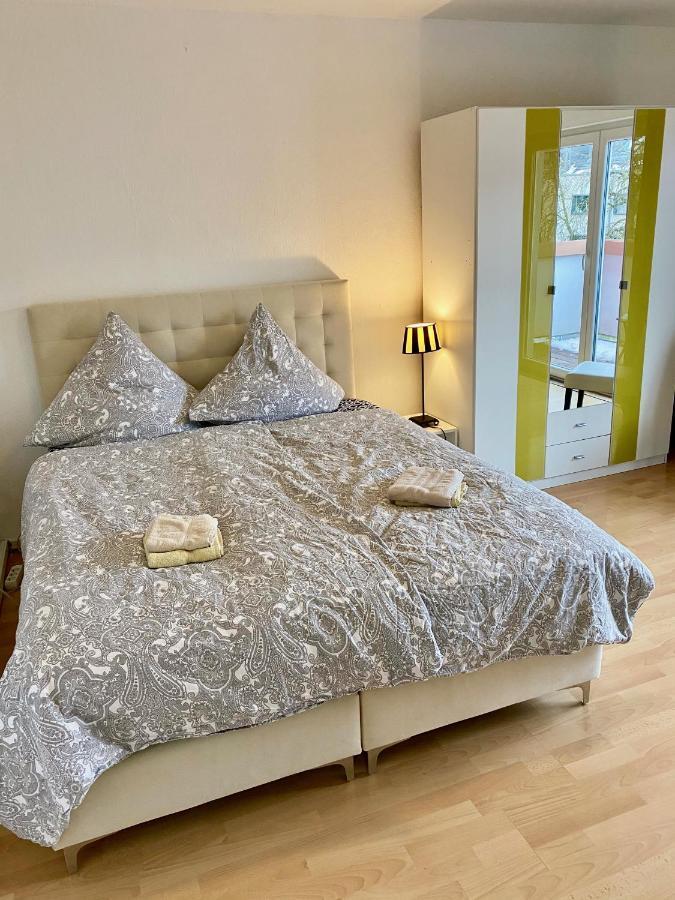 شقة Zentrales Wg-Zimmer 1 Ravensburg, Balkon, Kamin المظهر الخارجي الصورة